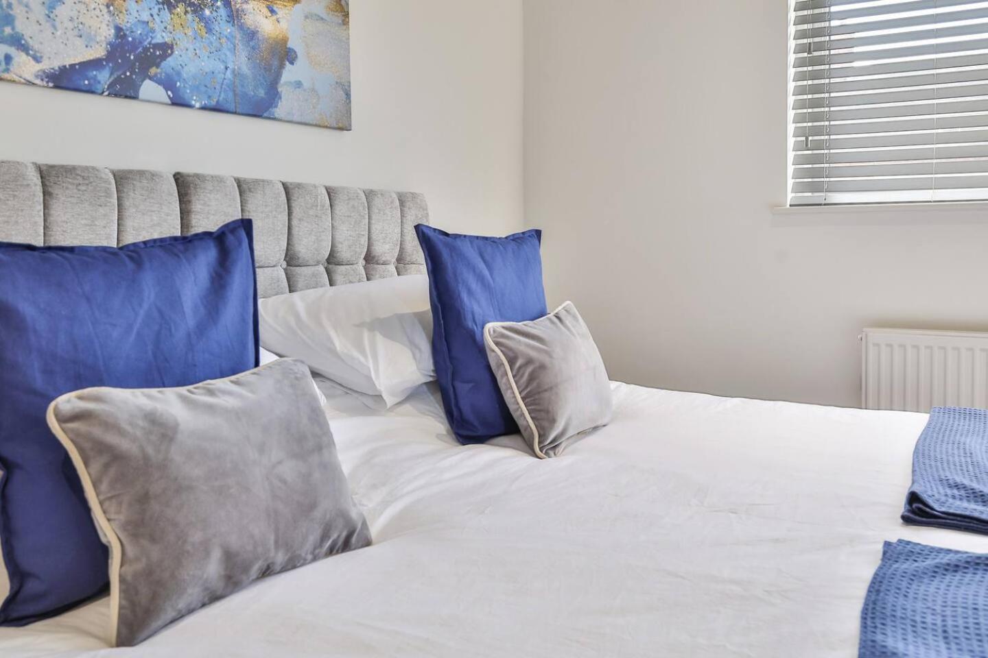 Modern, Cosy Whole House Wifi Close To Attractions Sheffield Eksteriør billede