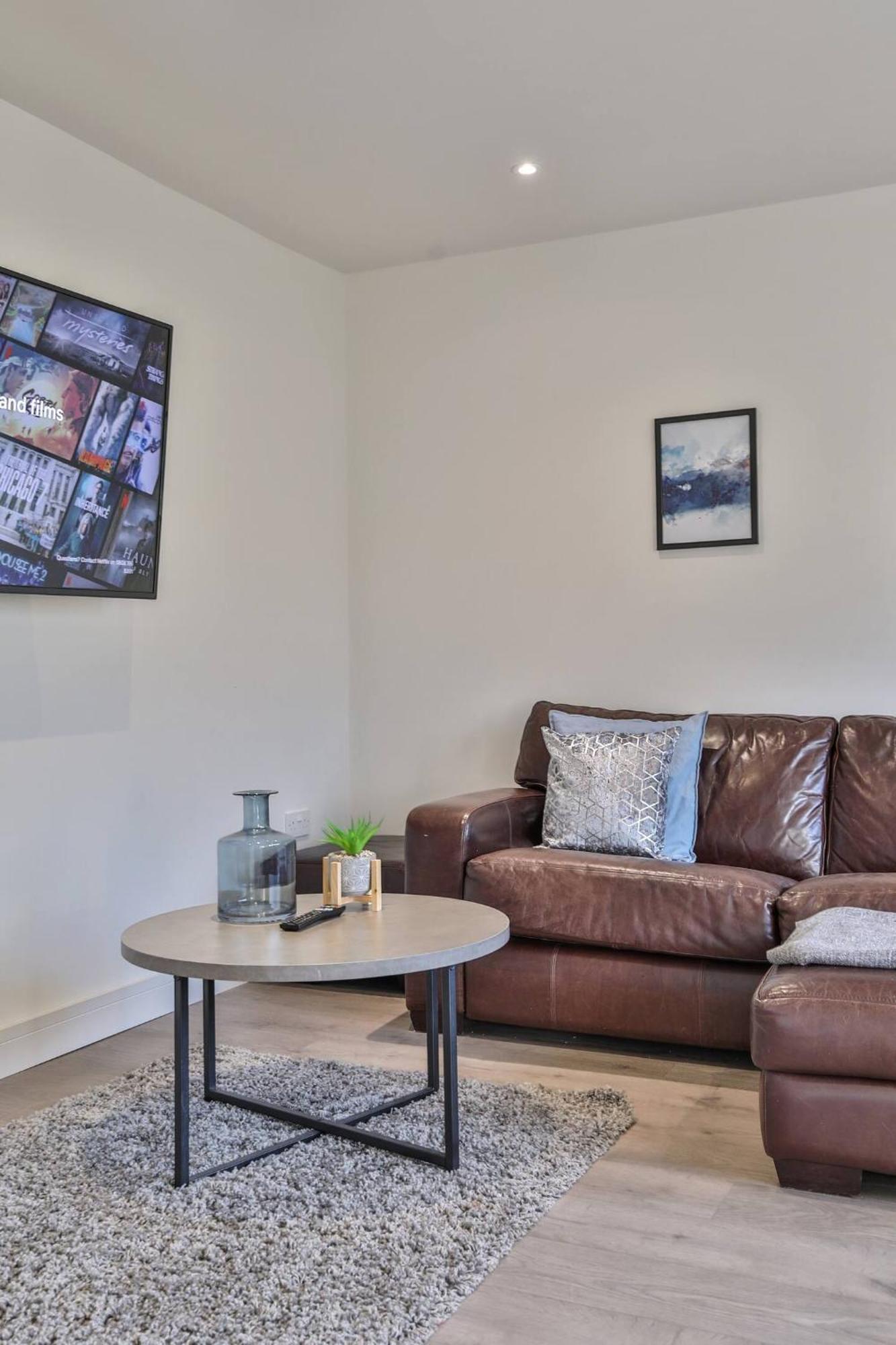 Modern, Cosy Whole House Wifi Close To Attractions Sheffield Eksteriør billede
